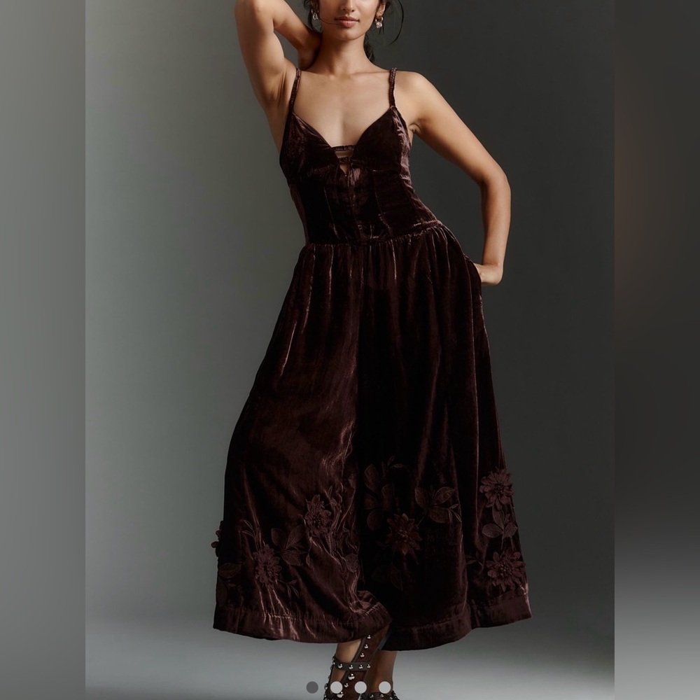 NEW NWT Anthropologie 3D Floral Velvet Jumpsuit cocoa brown size 6